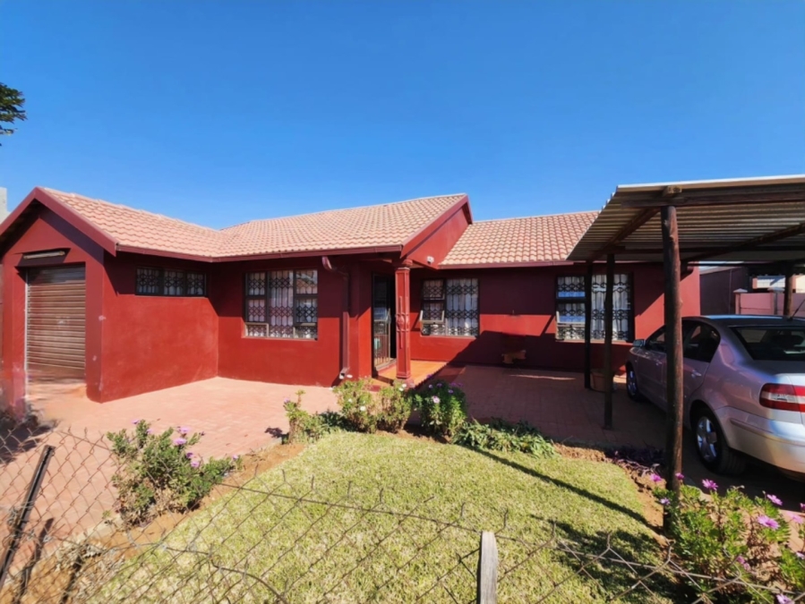 4 Bedroom Property for Sale in Boitekong North West